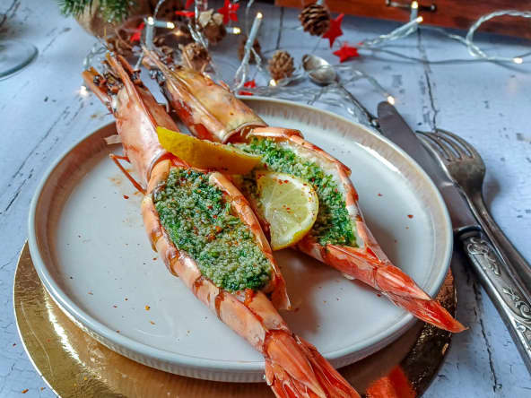 Gambas géantes farcies au beurre aillé à la bourguignonne