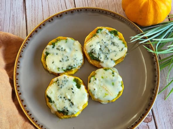 Rondelles de courge , pesto de persil et gorgonzola