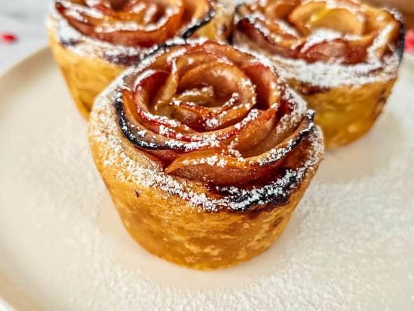 Roses feuilletées aux pommes