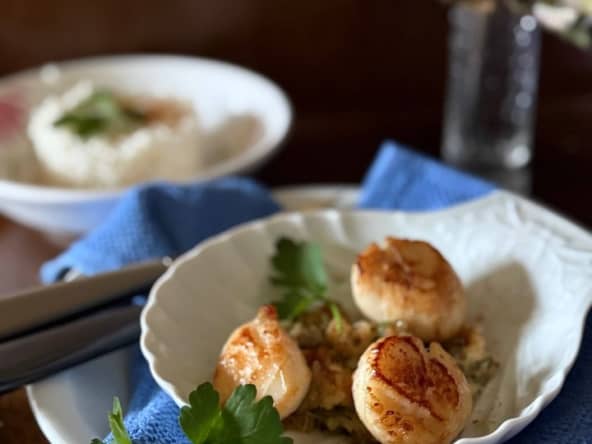 Noix de St Jacques sauce grenobloise d'après le Cheffe Hélène Darroze