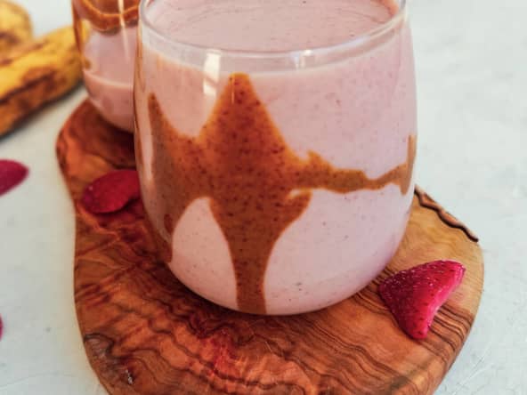 Smoothie fraise et banane (4 ingrédients)