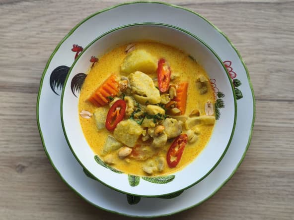 Curry jaune au poulet