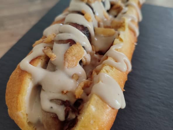 Hot-D'Oc : la recette d'un hot-dog... au cassoulet !