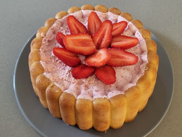 Charlotte aux fraises