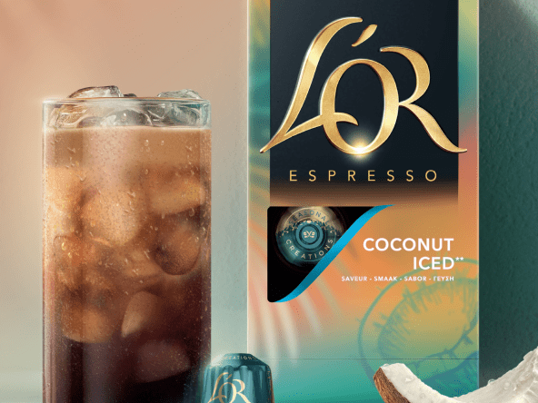 Latte glacé à la noix de coco