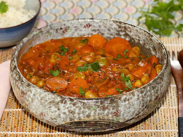 Curry de fèves et de carottes