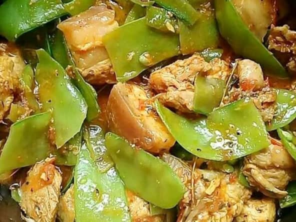 Cari de porc aux pois mange-tout