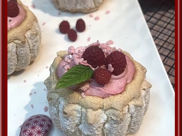 Petites charlottes à la mousse de framboises