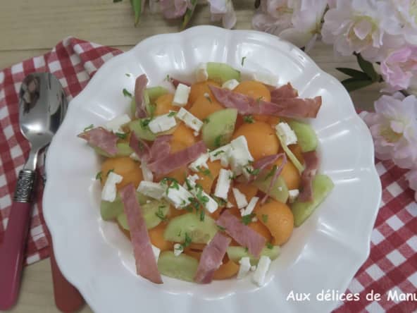 Salade de melon au concombre, feta et bacon