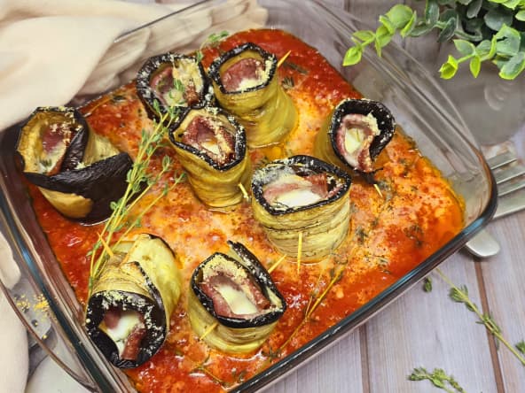 Roulés d'aubergines au salami et à la mozza
