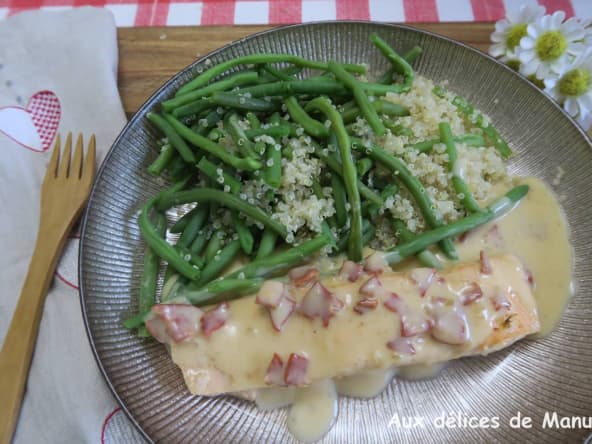 Saumon à la sauce au cidre et chorizo