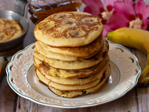 Pancakes à la banane et au citron vert
