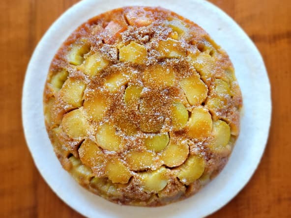 Gâteau renversé à la rhubarbe