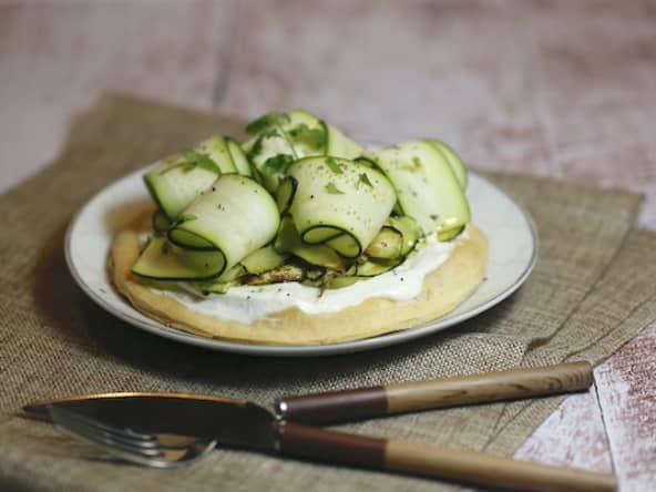 Tarte aux courgettes et crème de feta