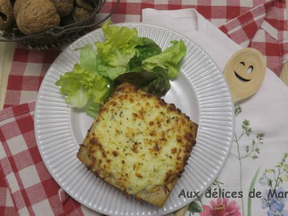 Croque-monsieur au jambon et crème de champignons