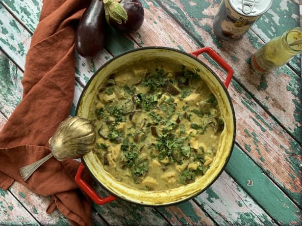 Curry vert d'aubergines et poulet