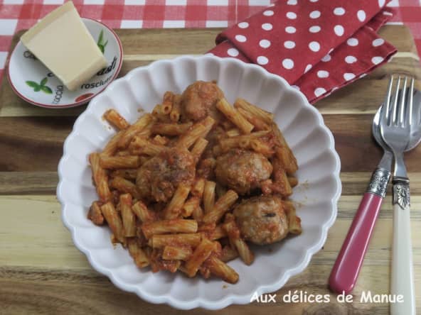 Maccheroni et polpettes della Nonna de Simone Zanoni