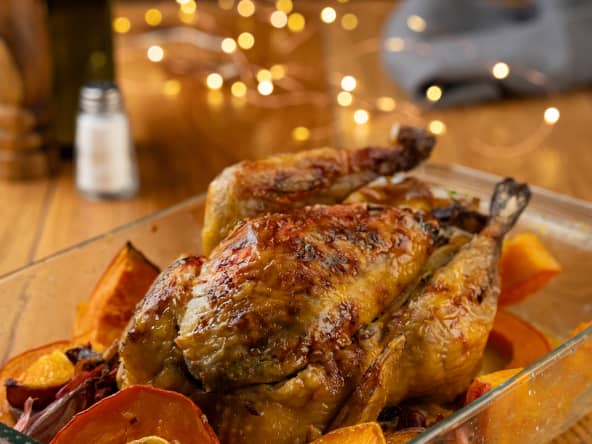 Pintade rôtie aux potimarrons beurre de mandarine et magret fumé