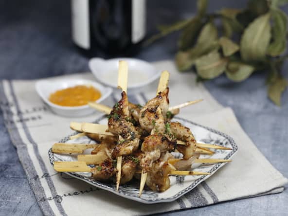 Pinchos au poulet et aux épices