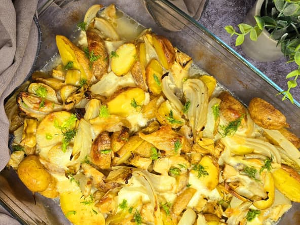 Pommes de terre, artichauts et fenouil rôtis au four