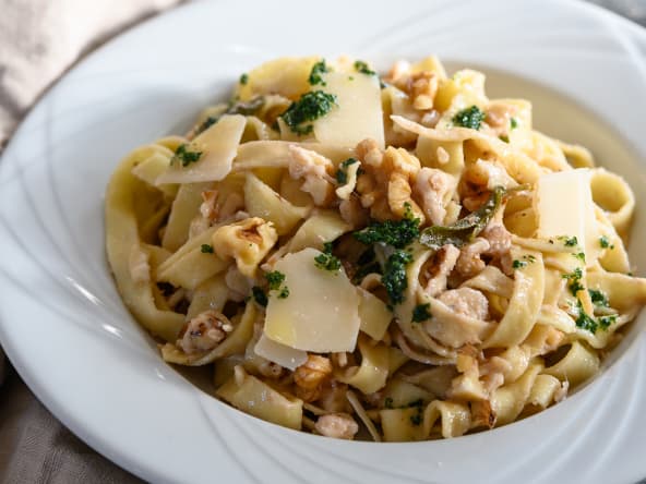 Tagliatelles aux noix et citron de Yotam Ottolenghi