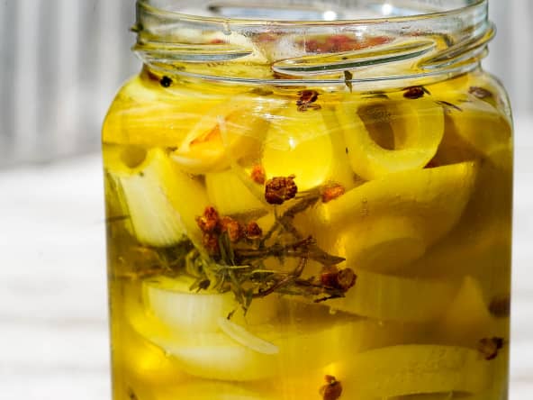 Achards de citrons et gingembre en condiments et base de sauce