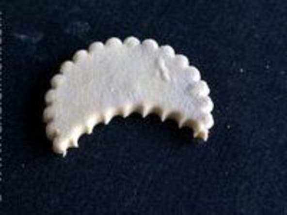 Réaliser des fleurons avec les parures de feuilletage