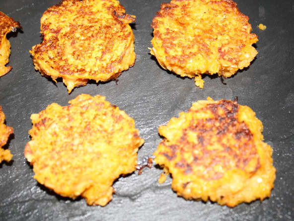 Galettes de quinoa, carottes et amandes
