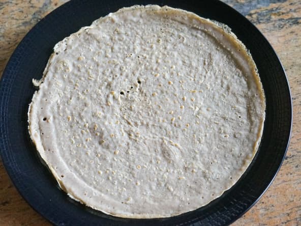 Galettes de sarrasin : des crêpes salées à la farine de sarrasin dite de blé noir (sans gluten ni lactose)
