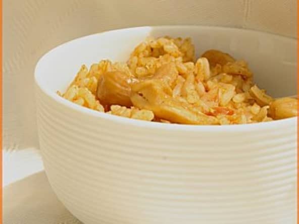 Poêlée de riz épicé aux noix de cajou