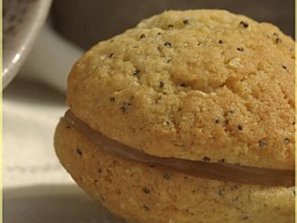 Whoopies au citron, pavot et sésame