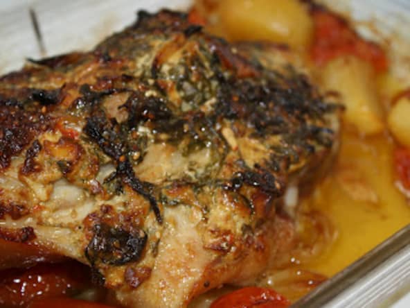 Rouelle de porc rôtie à la moutarde et au persil