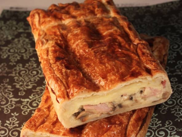 Feuilleté au jambon, aux champignons et au fromage emmental