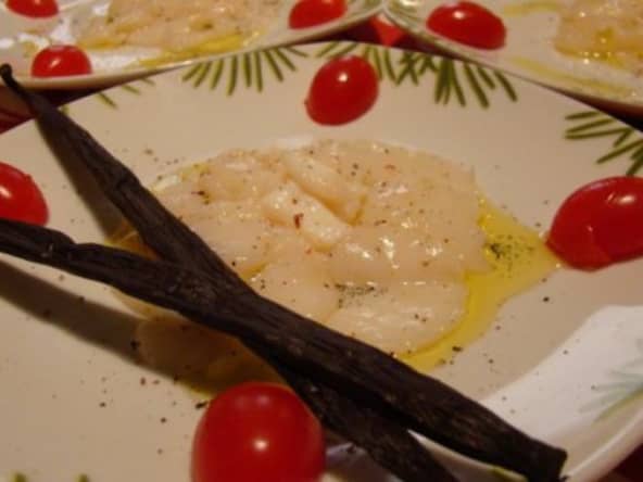 Carpaccio de Saint Jacques à l'huile d'olive vanillée