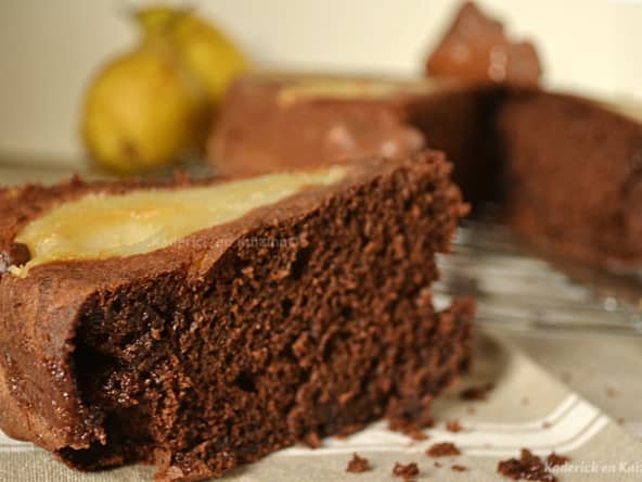 Moelleux chocolat aux petits oursons et poires