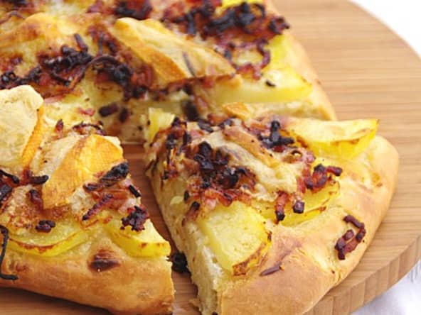 Pizza facile à la tartiflette