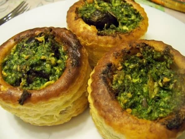 Feuilletés d'escargots au beurre d'ail : les petites bouchées du réveillon