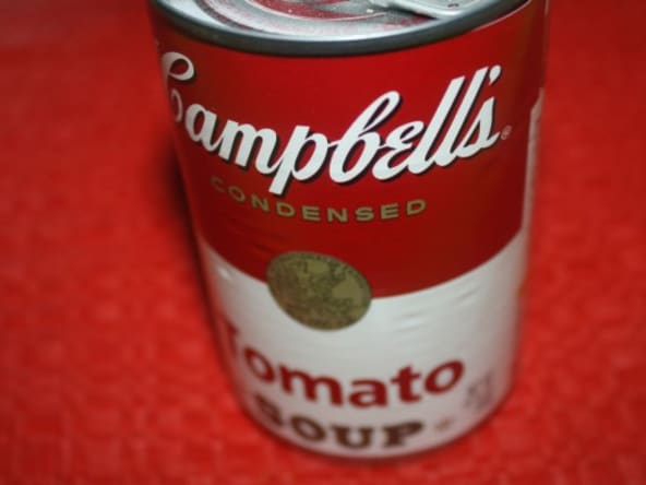 Cake à la soupe de tomate Campbell’s et mozzarella