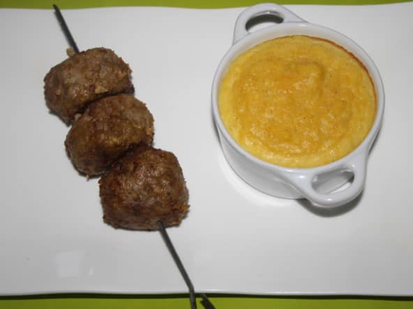 Soufflé de potiron et sa brochette de boeuf
