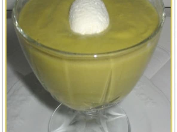 Velouté de Petits Pois au Wasabi et au Citron Vert et sa Quenelle de Fromage de Chèvre