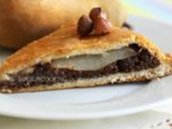 Galette au chocolat, noisettes et aux poires