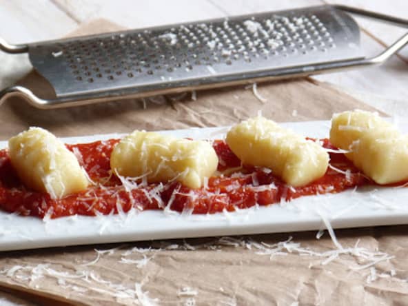 Gnocchi au parmesan à la sauce tomate