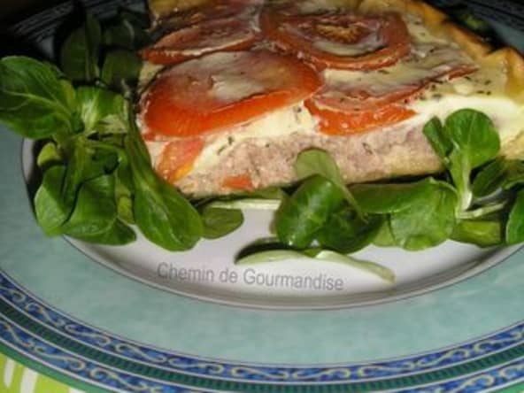 Tarte salée au thon et aux tomates