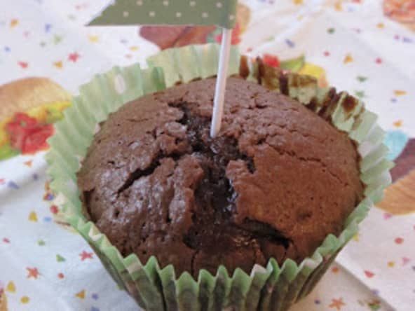 muffin au chocolat noir et coeur fondant au chocolat blanc