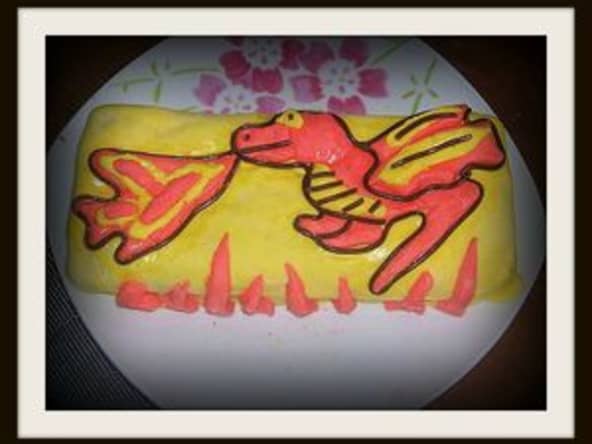 Gâteau dragon bicolore
