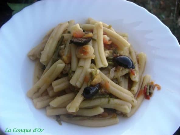Casarecce aux asperges sauvages et olives
