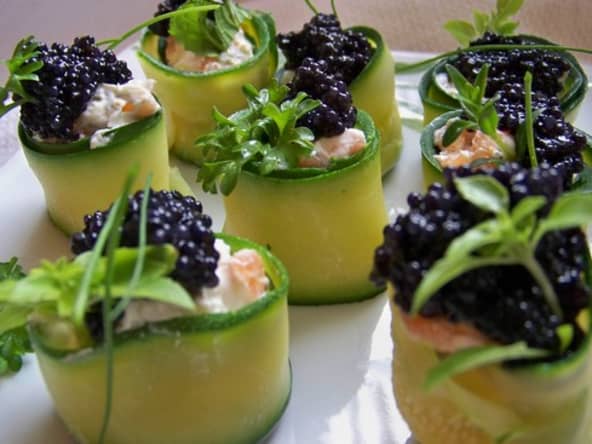 maki de courgettes au philadelphia ciboulette et à la truite fumée