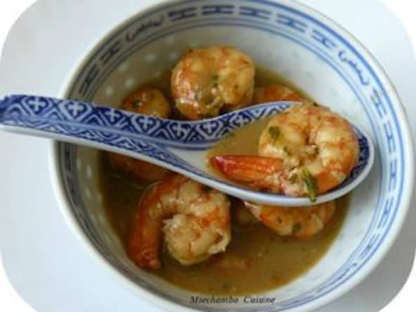 Gambas aromatisées à la citronnelle et au gingembre frais