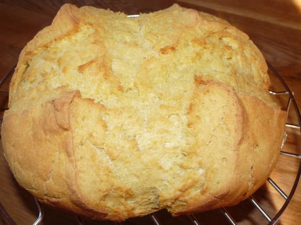 Pain original aux farines de maïs et de blé