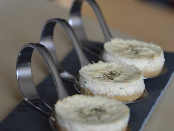 Minis cheesecakes au saumon fumé